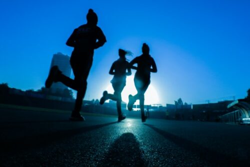 Read more about the article Are Female Runners Attractive? – (Statistics From Men)