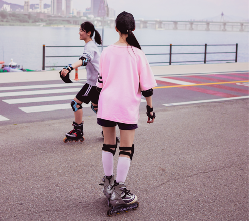 what muscles does rollerblading work
